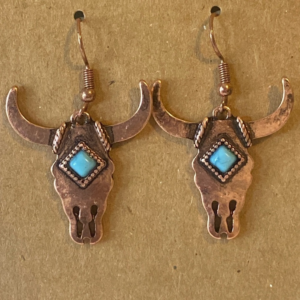 Boutique Copper Colored Western Bull Cow Head Dangling Earrings Turquoise New